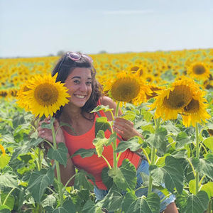 Meet your Posher, Joy